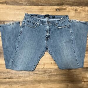 Lucky brand straight fit Blue distressed denim jeans